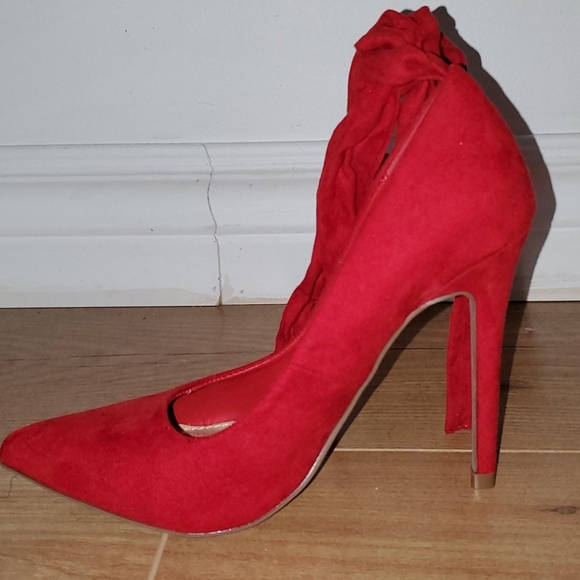 Stiletto heel - Picture 3 of 3